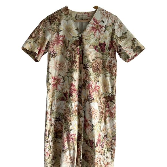 Vintage European Style Shabby Chic Rose Floral Shift Dress - Picture 3 of 6